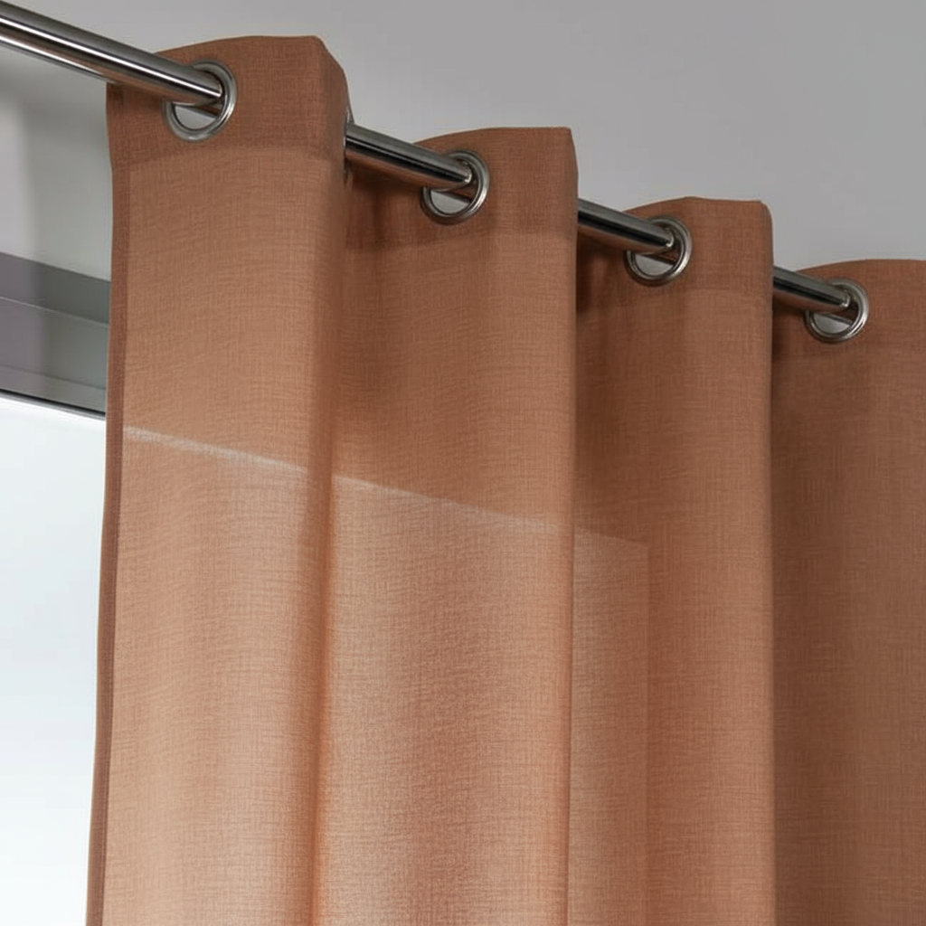 Κουρτίνα Τερακότα με Μεταλλικούς Κρίκους – Ιδανική για Φοιτητικούς Χώρους